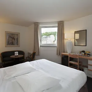 **** Hotel Paradis France
