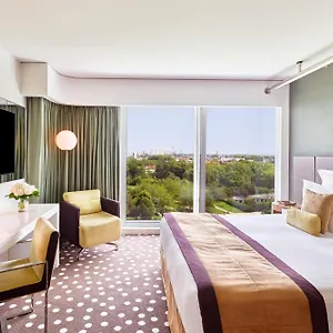***** Hotel Barriere France
