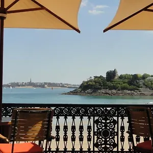 *** Hotel Reine Hortense France