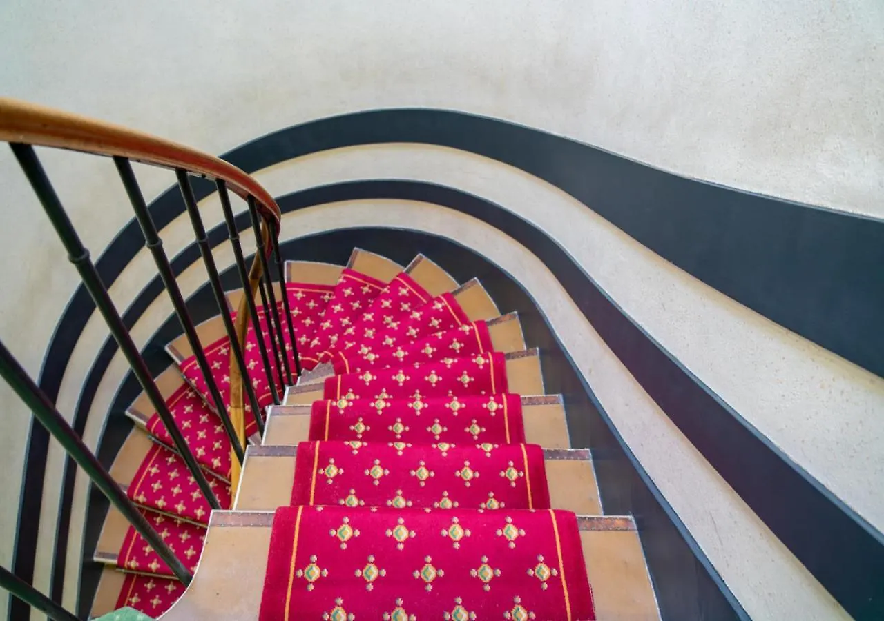 Nouvel Hotel Paris